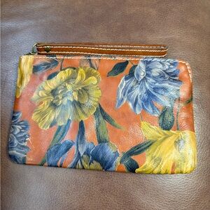 Patricia Nash Enlightened Garden English Garden Capri Wristlet